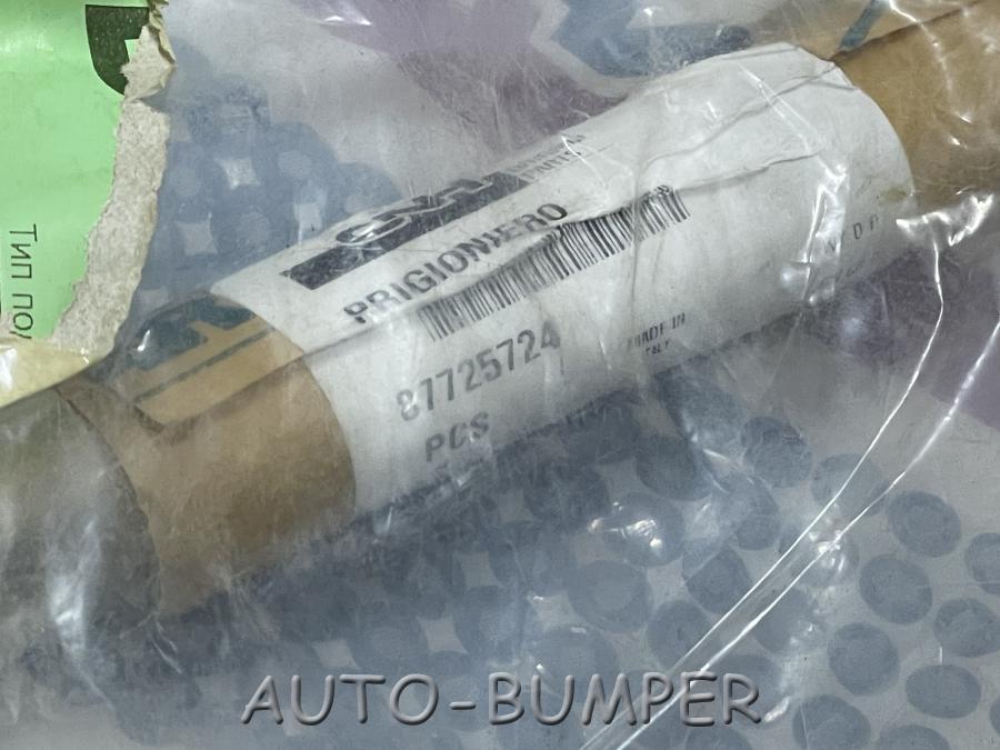New Holland T6030 (1/10-12/11) Шпилька 87725724